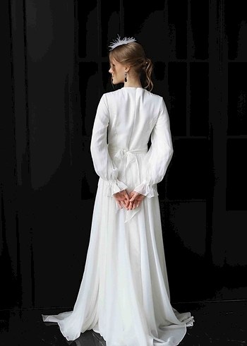 Uzun Kollu Beyaz Modern Klasik Gelinlik - Görsel 2