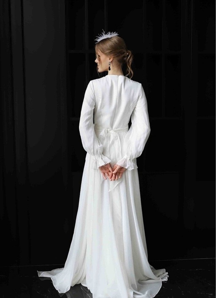 Uzun Kollu Beyaz Modern Klasik Gelinlik - Görsel 2