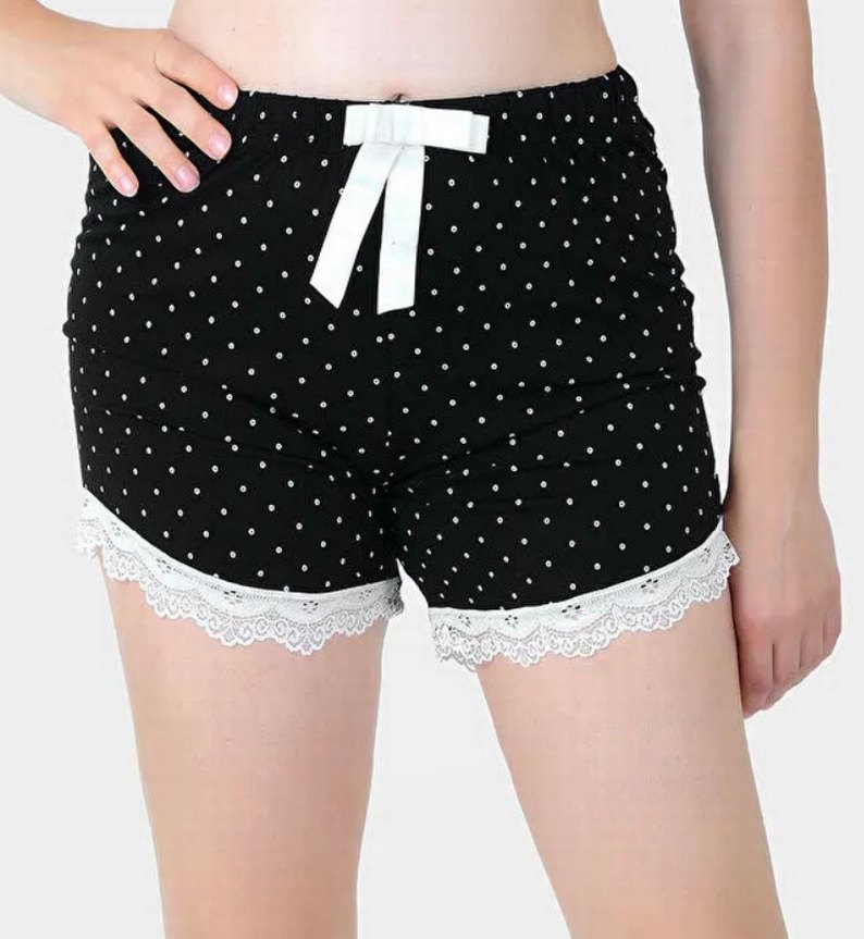 Siyah Puantiyeli Dantel Detaylı Şort  Ev ve Pijama Altı - Görsel 2