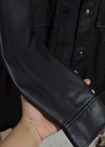 Zara Siyah Deri Görünümlü Ceket S Beden - Görsel 5