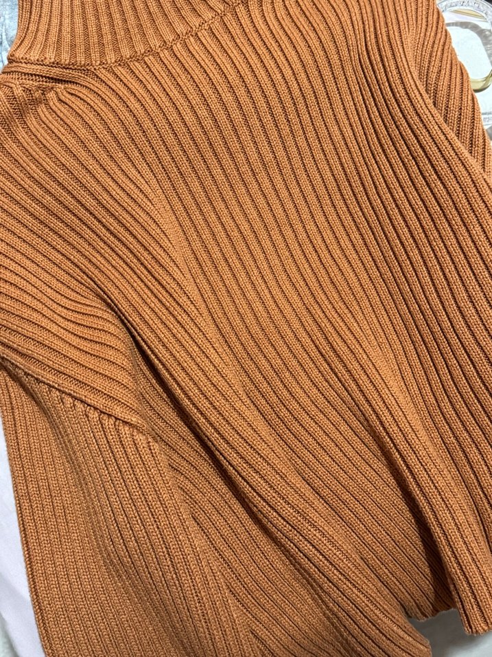 Tarçın Rengi Boğazlı Triko Kazak - Görsel 4