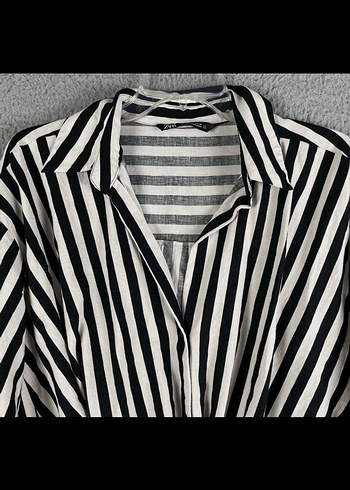 Zara Çizgili Keten Gömlek  Siyah Beyaz, Şık ve Rahat - Görsel 3