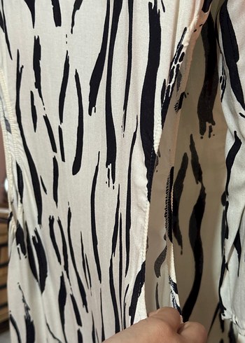 Siyah Beyaz Desenli Uzun Balık Kesim Penye Elbise - Görsel 5