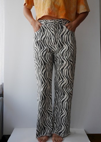 Zebra Desenli Salaş Kadın Kot Pantolon