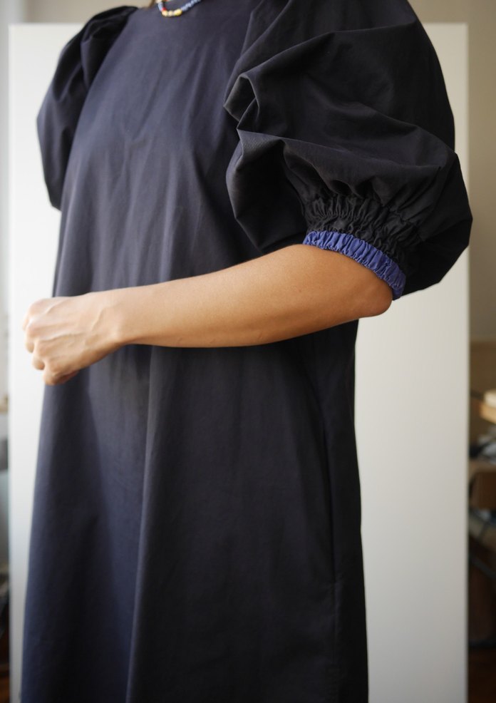 COS , Puff kol midi elbise - Görsel 4