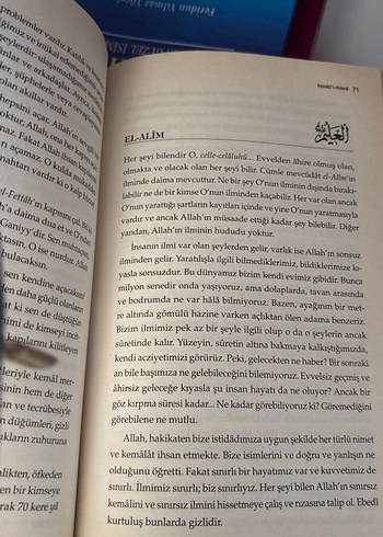 Beden Esmaü'l-Hüsna - Tosun Bayrak
