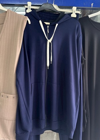 Kadın Lacivert Kapüşonlu Fermuarlı Sweatshirt