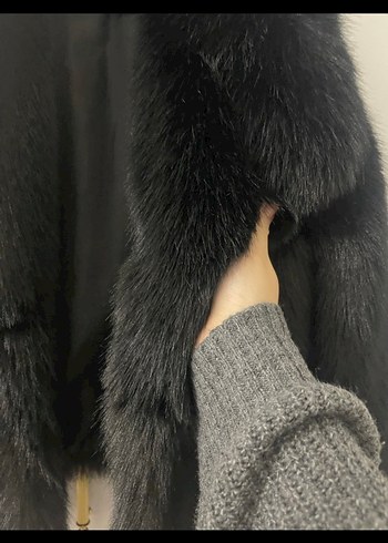 Zara Siyah Kürk Detaylı Midi Kadın Mont