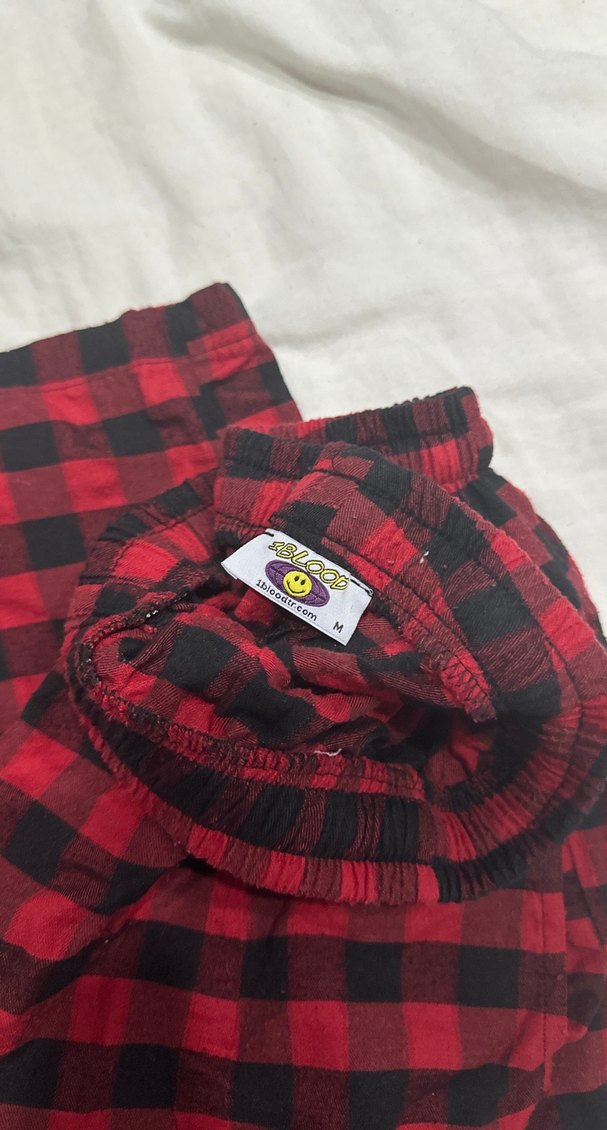 Kırmızı eşofman - Görsel 2