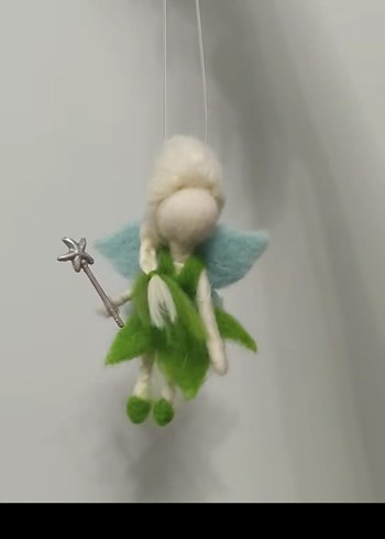 Yeşil Kanatlı Peri Bebek