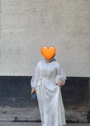 Uzun Beyaz Şeffaf Keten Elbise
