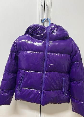 Mor Kapüşonlu Kadın Kışlık Mont - Görsel 2