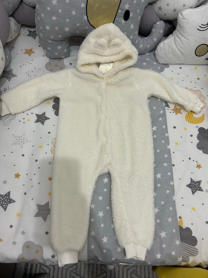 Beyaz Peluş Bebek Tulumu - Görsel 3