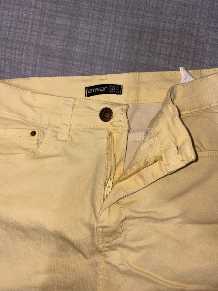 Sarı Kadın Mini Pamuk Şort - Görsel 2