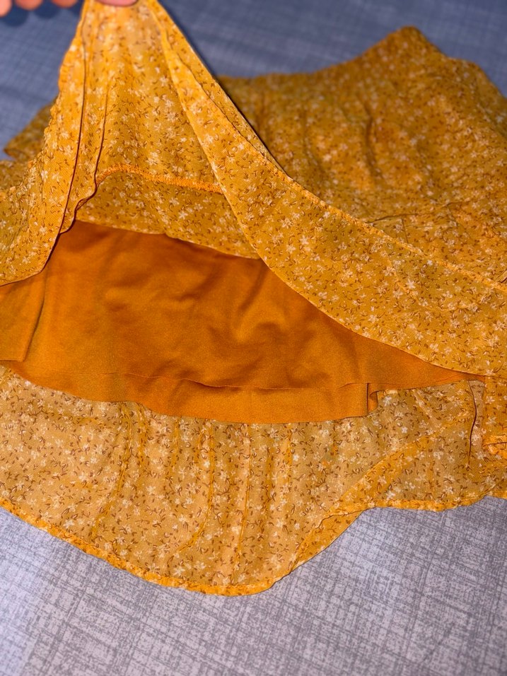 Kadın Sarı Volanlı Mini Etek - Görsel 2