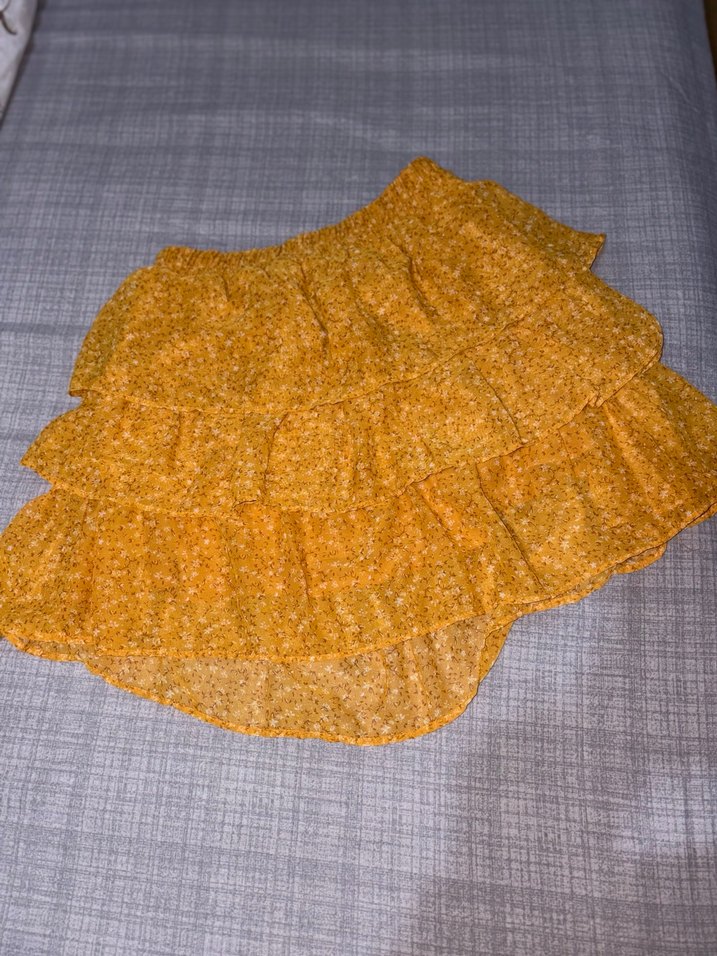 Kadın Sarı Volanlı Mini Etek - Görsel 3