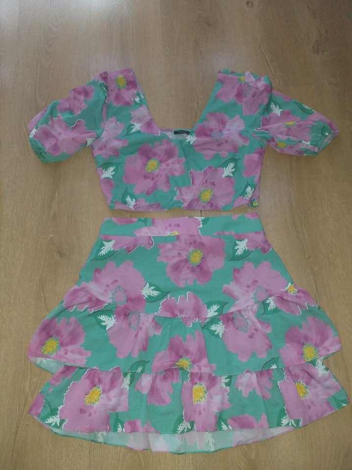 Çiçekli Crop -Etek Çok şık Takım - Görsel 2