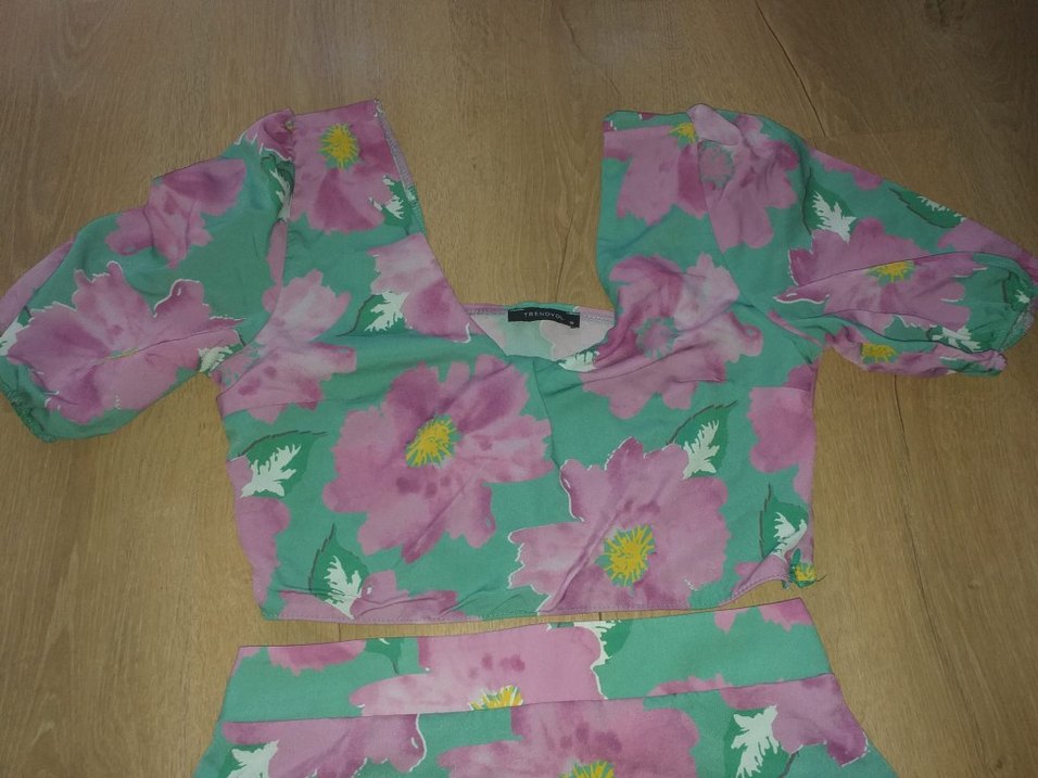 Çiçekli Crop -Etek Çok şık Takım - Görsel 5