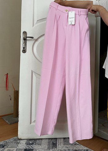 Pembe Pilili Rahat Kesim Kadın Kumaş Pantolon - Görsel 2