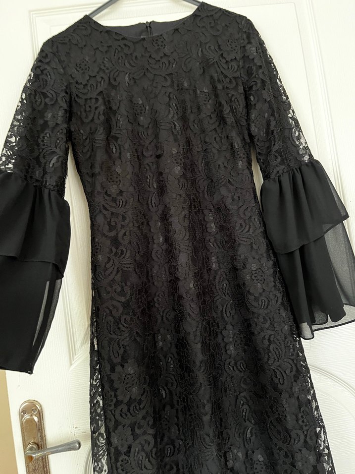 Siyah Nakışlı Uzun Gotik Elbise - Görsel 5