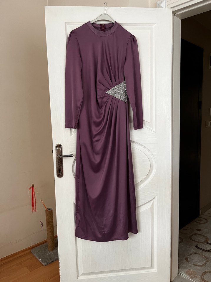 Uzun Mor Drapeli Abiye Elbise - Görsel 2