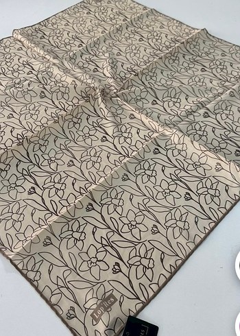 Beden beyaz Renk Bej Pilili Modern Kadın Fular
