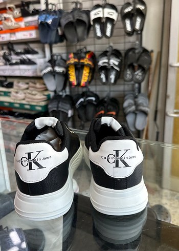 40 Beden Kadın Siyah Günlük Spor Ayakkabı