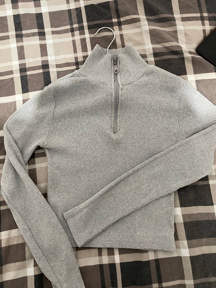Gri Yarım Fermuarlı İnce Triko Kazak - Görsel 3