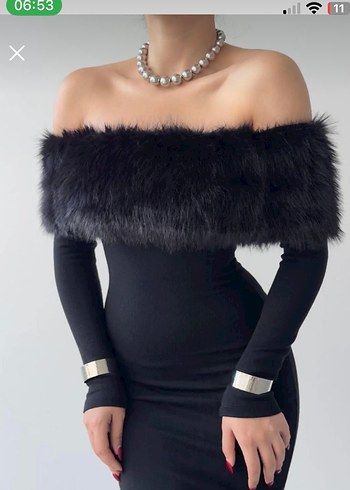 Kürk Detaylı Siyah Uzun Straplez Abiye Elbise - Görsel 3