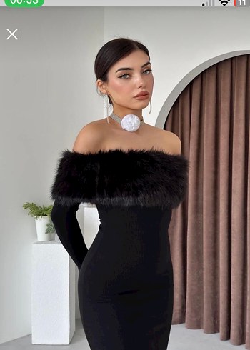 Kürk Detaylı Siyah Uzun Straplez Abiye Elbise - Görsel 2