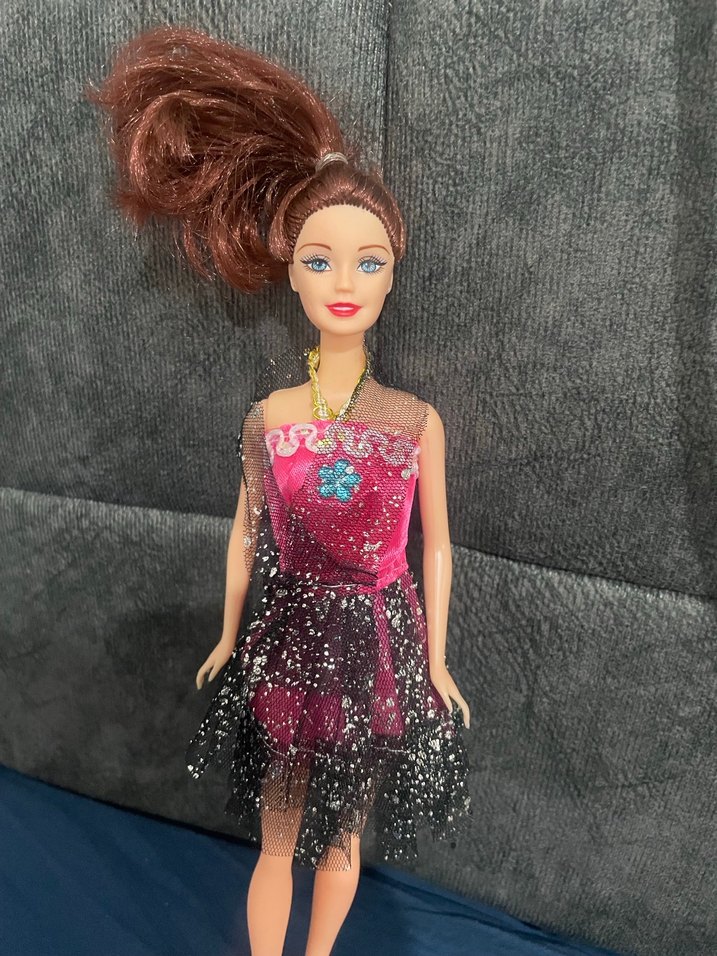 Pembe ve Siyah Parlak Elbise Bebek - Görsel 2