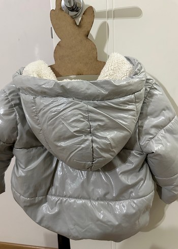 Kız  Çocuk Kürk Detaylı Kapüşonlu Mont - Görsel 2