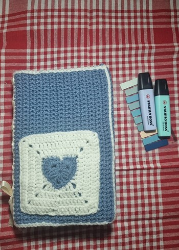 Örgü Kitap Kılıfı - Görsel 2