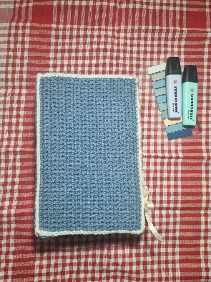 Örgü Kitap Kılıfı - Görsel 3