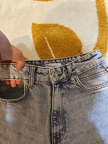 Bershka Cep Detaylı Straight Jean