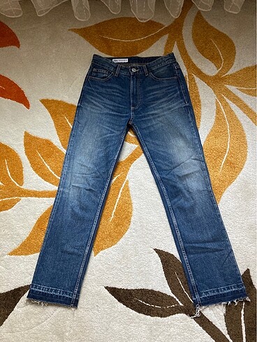 Zara Zara Jean