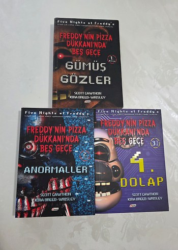 Freddy'nin Pizza Dükkanı'nda Beş Gece 3 Kitap Seti