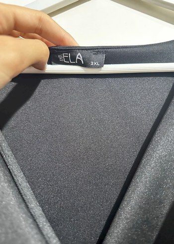 diğer Beden Fırfırlı Siyah Uzun V Yaka Elbise