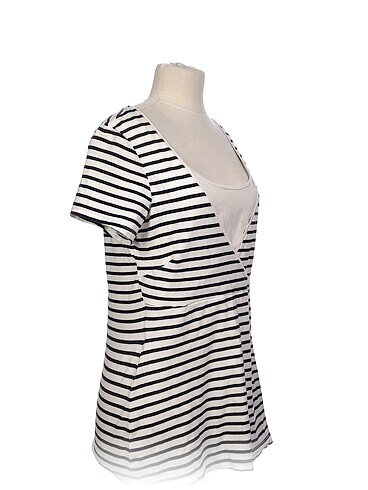 H&M H&M T-shirt %70 İndirimli.