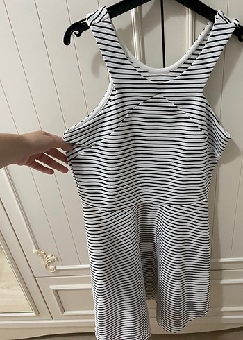 Çizgili Pilili Midi Triko Elbise
