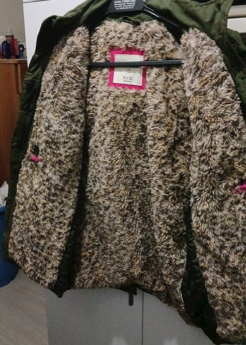 Kadın Yeşil Kürklü Midi Mont - Görsel 3