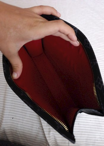 Siyah Fermuarlı Kadın Çanta - Görsel 2