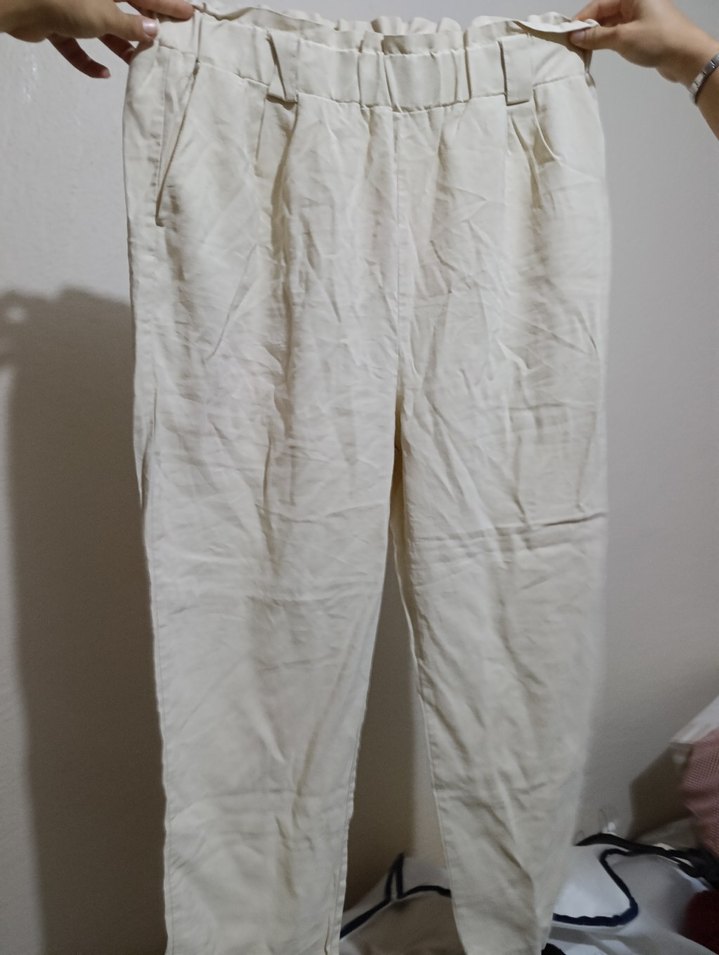 Kadın krem rengi kemerli pantolon 44 beden - Görsel 3