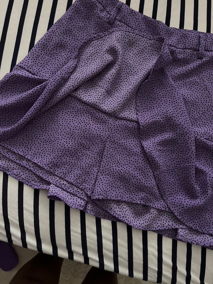 Stradivarius Mor Desenli Düğmeli Midi Hamile Eteği - Görsel 2