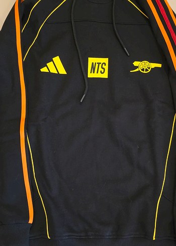 Siyah Kapüşonlu Sweatshirt - Spor ve Sokak Stili - Görsel 3