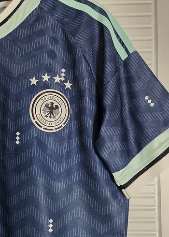 Lacivert V Yaka Kısa Kollu Spor Tişört - Görsel 2