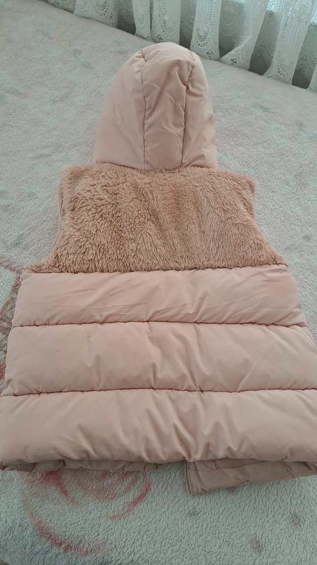 Kız Çocuk Pembe Peluş Detaylı Yelek - Görsel 2