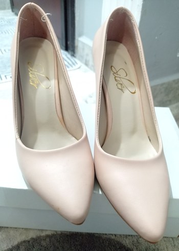 36 Beden Bej Minimalist Stiletto Topuklu Kadın Ayakkabı