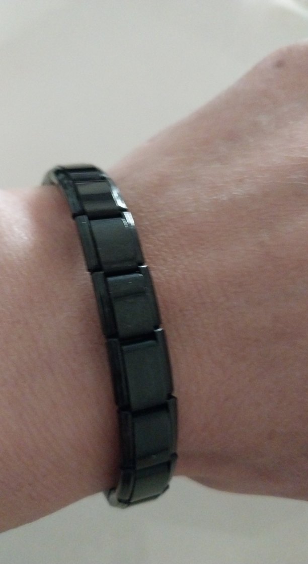 Siyah Elastik Gotik Kadın Bileklik - Görsel 4