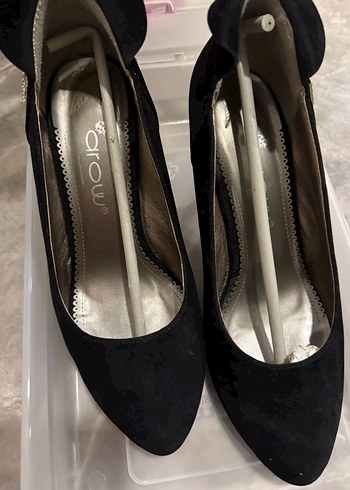 Siyah Süet Stiletto Topuklu Kadın Ayakkabı